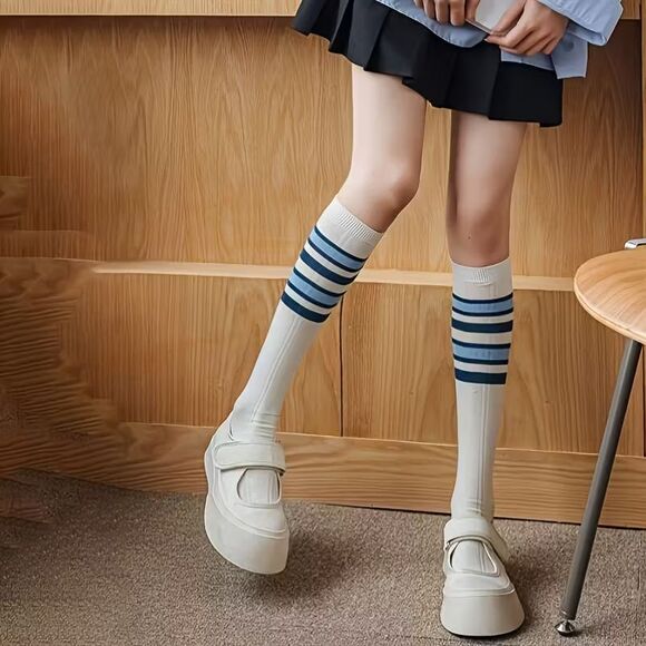 Women's Blue Striped Knee-High Socks 3 Pair Pack Fairy Maiden NEW - Picture 8 of 11